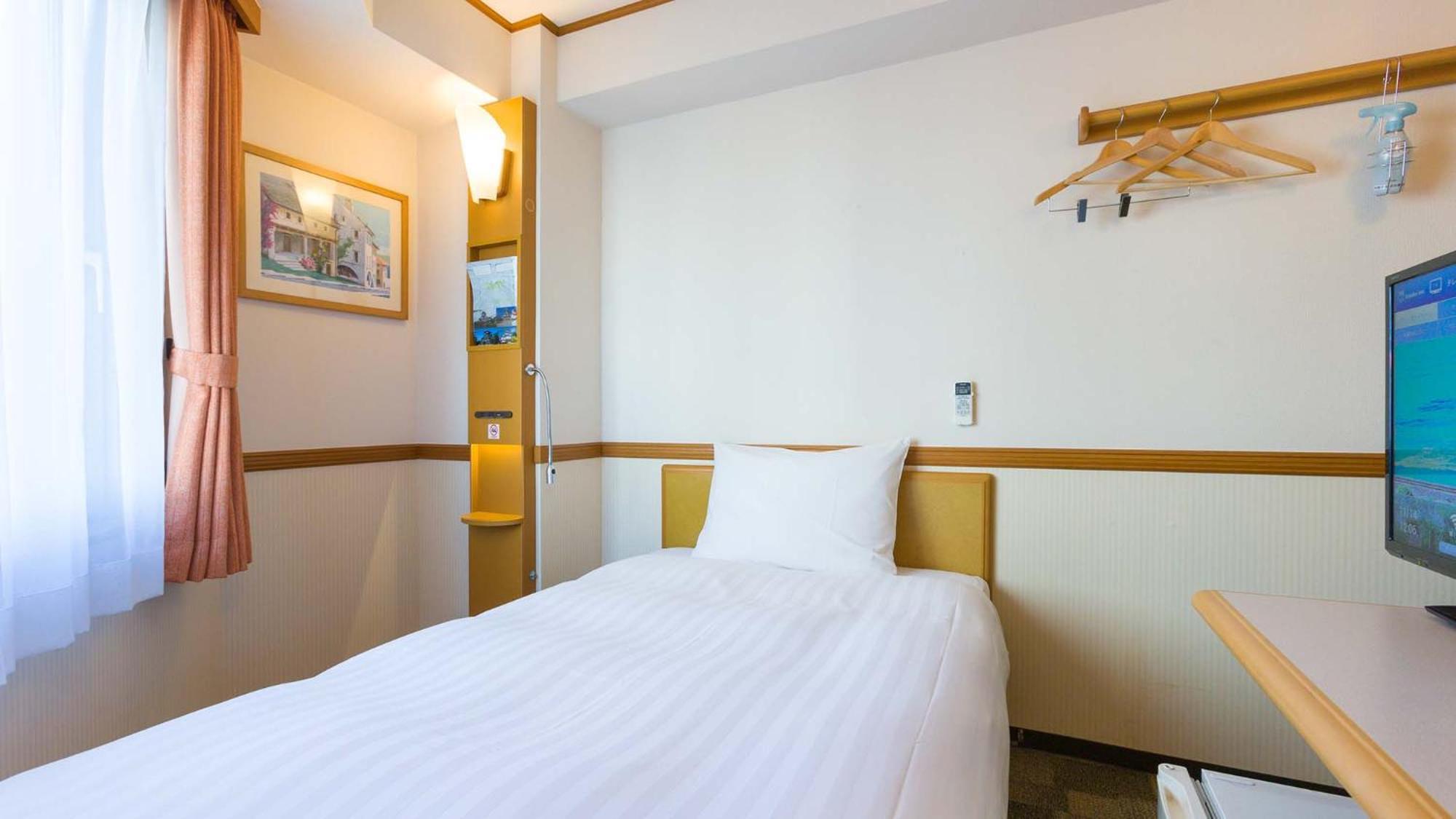 Toyoko Inn Okayama Eki Nishi Guchi Hiroba חדר תמונה